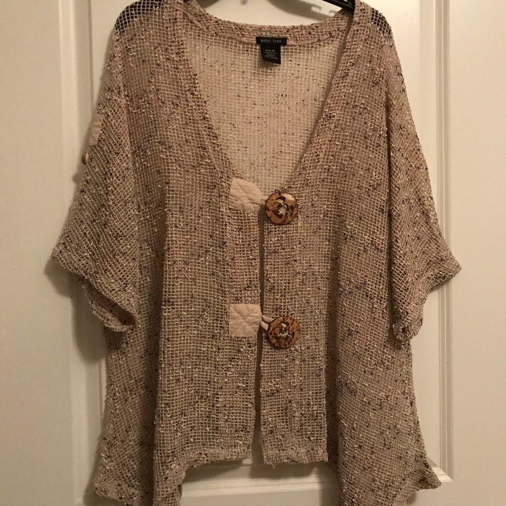 Ladies cover top